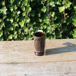 brun-keramikvase-bladmønstret -laholm-2505-11-cm