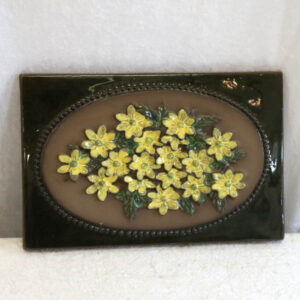 JIE keramik billede med gule blomster 29x21 cm