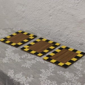 Retro bordskåner- gul sort skakternet