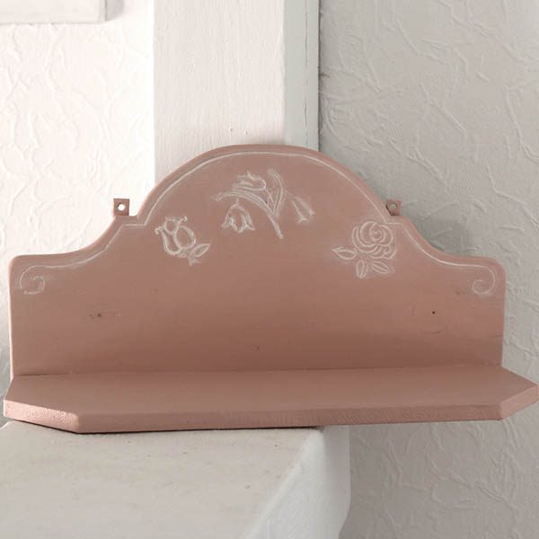 Romantisk laksefarvet hylde med blomster - 47x17x21 cm - Scandinavian Pink