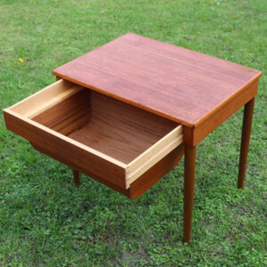 Teak retro sybord - skuffen