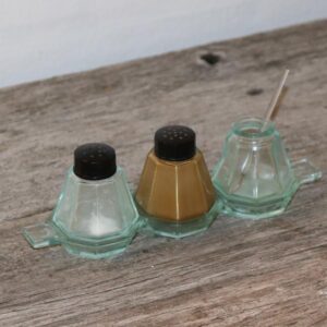 Retro grønt glas salt peber sennep L19x15,5x6,5 cm