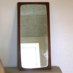 27 Teak spejl med patina 35x5x76 cm H