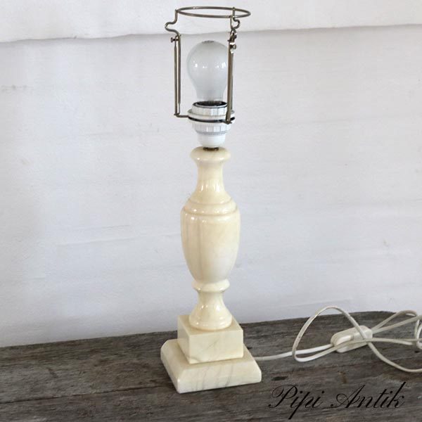 Marmor bordlampe råhvid