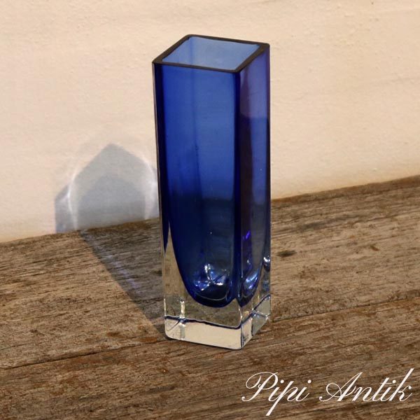 Retro glas vase i blåt L5,5x5,5xH18 cm