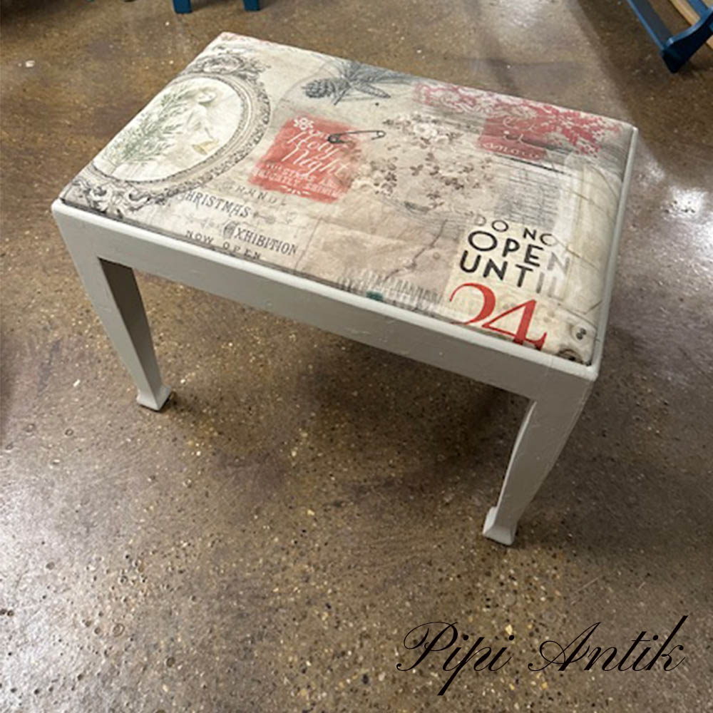 08. Beige piano taburet stol i nyt stof L60x40xH44 cm