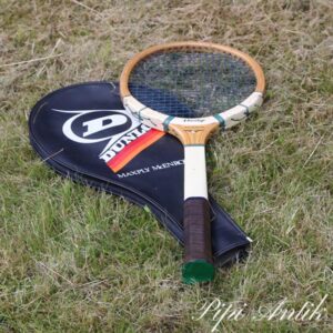 31 Retro Dunlop Max Ply Macroe tennisketcher med plastikhylder