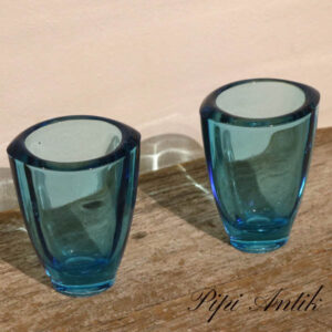 Glasvaser blå Ø9,5xH12 cm