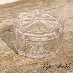 Glas smykkeskring med llåg Ø7,5xH5 cm