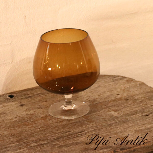 44 Okker brun glas vase udformet som cognac glas Ø14xH19 cm