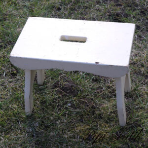 Pastelgul skammel L30xB23xH30 cm