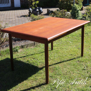 01 Teak spisebord med hollandsk udtræk L135xB89xH73 plus udtræk 2x48 cm