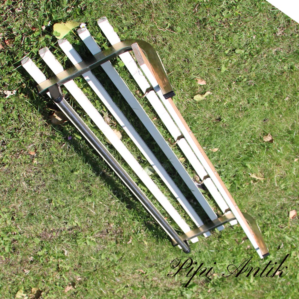 456 Hvid messing hattehylde L122x30xH30cm