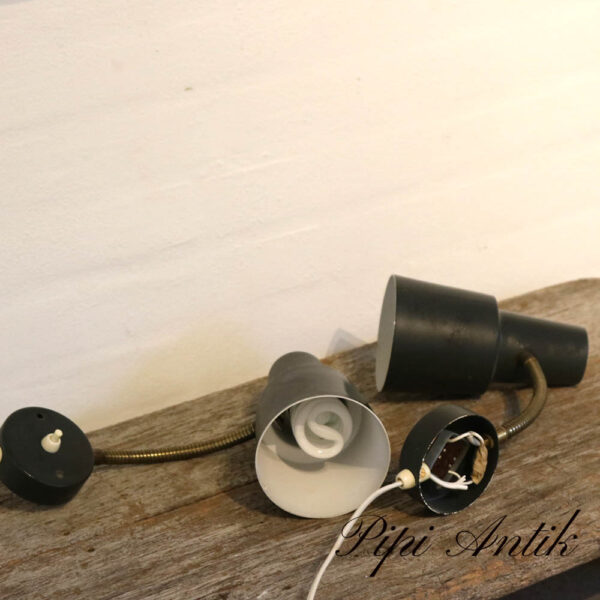 22 Sengelampe sorte retro med messing arm Ø10xH18cm