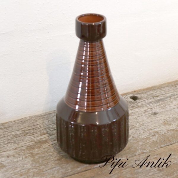 09 Norst Sandres keramikvase brun Ø10xH20cm