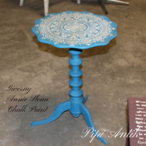 Giverny lille hjørnebord med stencil mønster Annie Sloan Chalk Paint