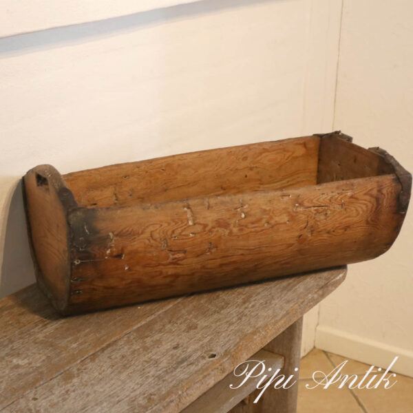 99 Træ trug pæn patineret L57,5xB25xH23cm