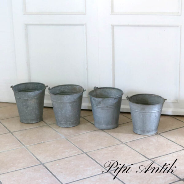 13. Assorterede zink spande retro fra Ø27-30 og H27x30cm
