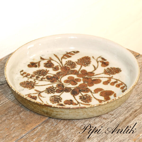 24. Keramikfad retro beige brune blomst4er Ø27.5xH4,5cm