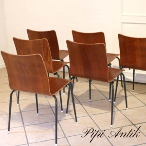Teak retroskole stole med brugsmærker B43xD38xRygH78xSædeH45cm