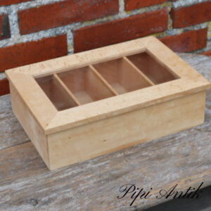 05. Te kasse i bøg L31xB21xH9cm evt skabsmed låg