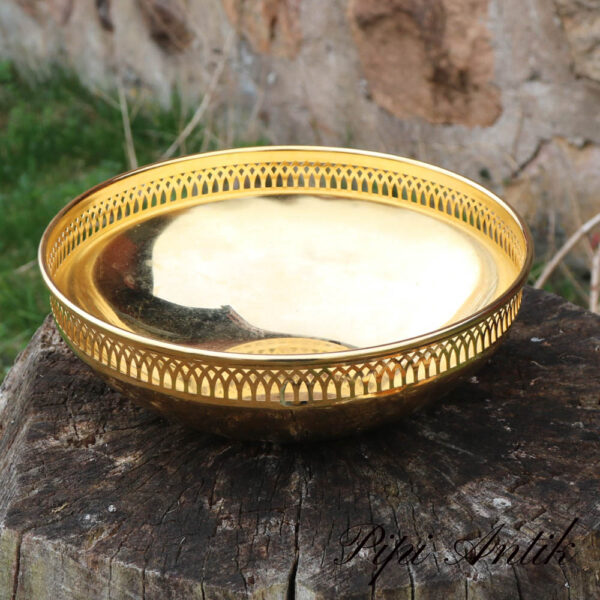 11. Guld look retro skål med broderikant Ø23,5xH10cm