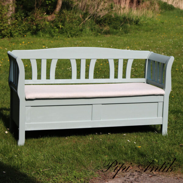 02. Nyere slagbænk fra 1980erne i Troubled water look blå grøn L150xD52xH84 SædeH47cm