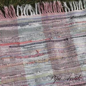 04. Kludetæppe svensk multifarvet nyere B120xL190cm