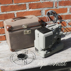 26. Retro film fremviser i kuffert Kuffetmål L28xD18xH24cm Bolex SM8 Malmø