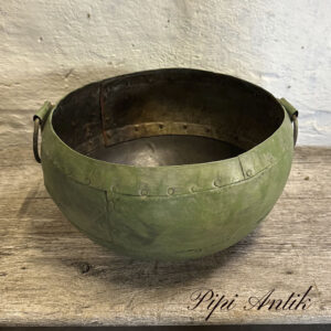 43. Metalvase åben grønligt Ø40xH17cm