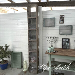 01. Træ reol i zink og træ B28xD24xH200 cm Minkbur før Coronatiden