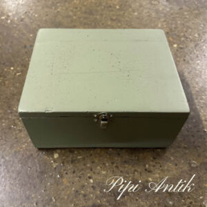 03. Olivengrøn smykkeskring L19x22xH10cm