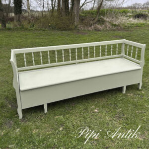 05. Lys olivengrøn slagbænk retro svensk med opbevaring L186xD55xH74 SædeH43cm